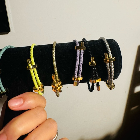 Freshwater Pearl Bracelet from Philippines - Picture 9 of 14